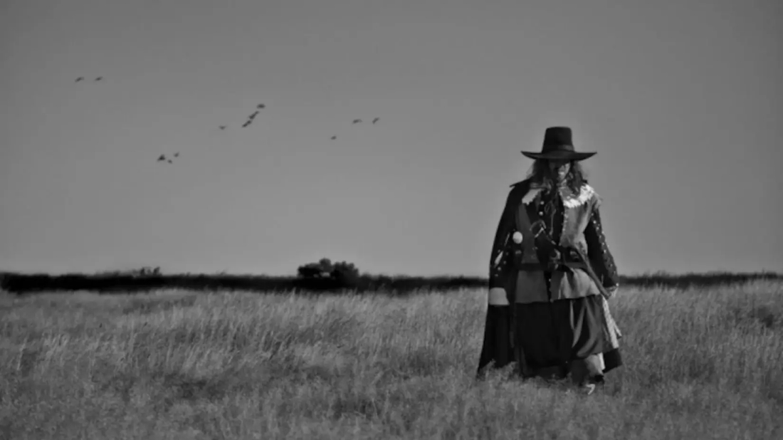 Büyülü Tarla (A Field in England) izlemek için tıklayınız.