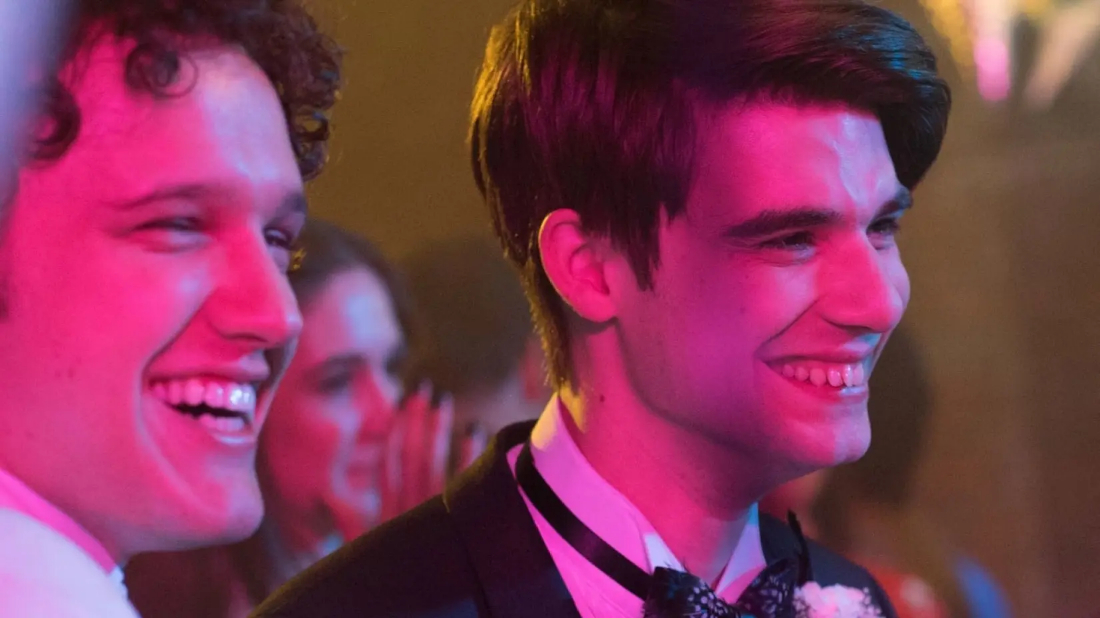 Alex Strangelove (Alex Strangelove) izlemek için tıklayınız.