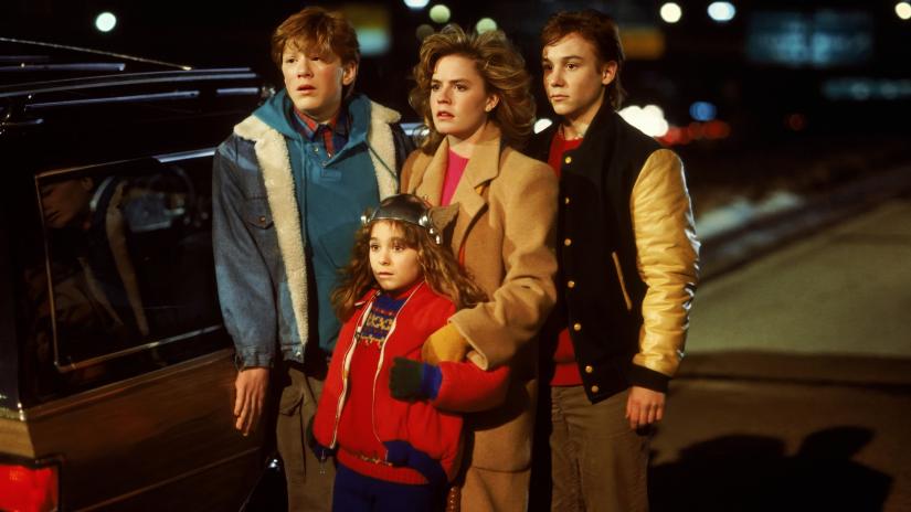 Bebek Bakıcısının Maceraları (Adventures in Babysitting) izlemek için tıklayınız.