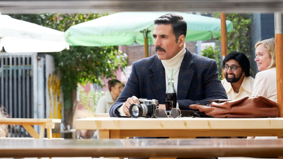 Bellbottom (Bellbottom) izlemek için tıklayınız.