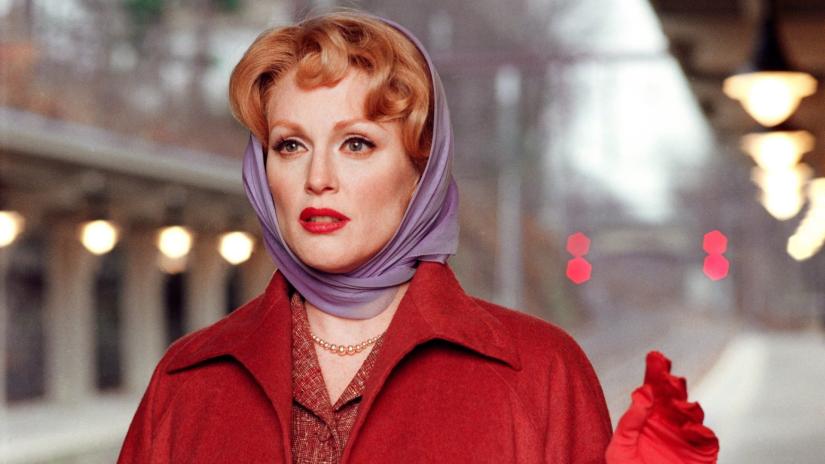 Cennetten çok uzakta (Far from Heaven) izlemek için tıklayınız.