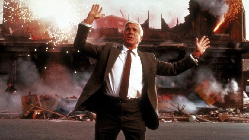Çıplak Silah (The Naked Gun: From the Files of Police Squad!) izlemek için tıklayınız.