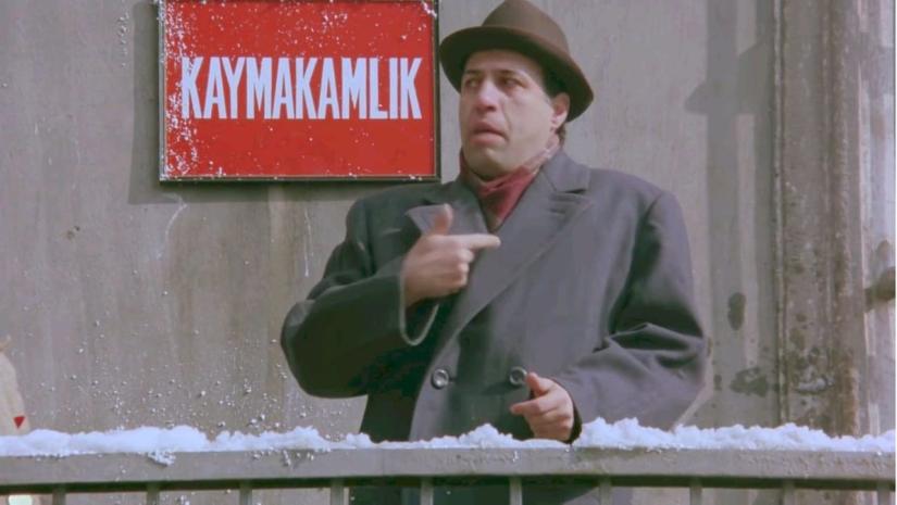 Deli Deli Küpeli (Deli Deli Küpeli) izlemek için tıklayınız.