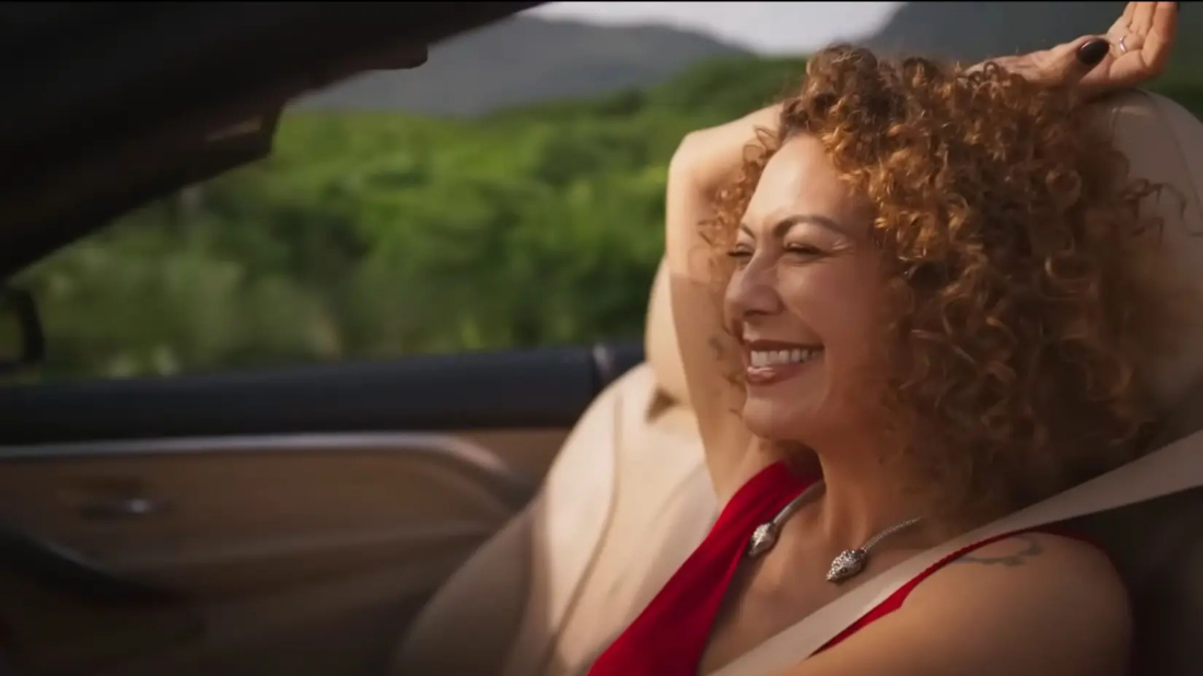 Filtresiz Bir Kadın (Uma Mulher Sem Filtro) izlemek için tıklayınız.