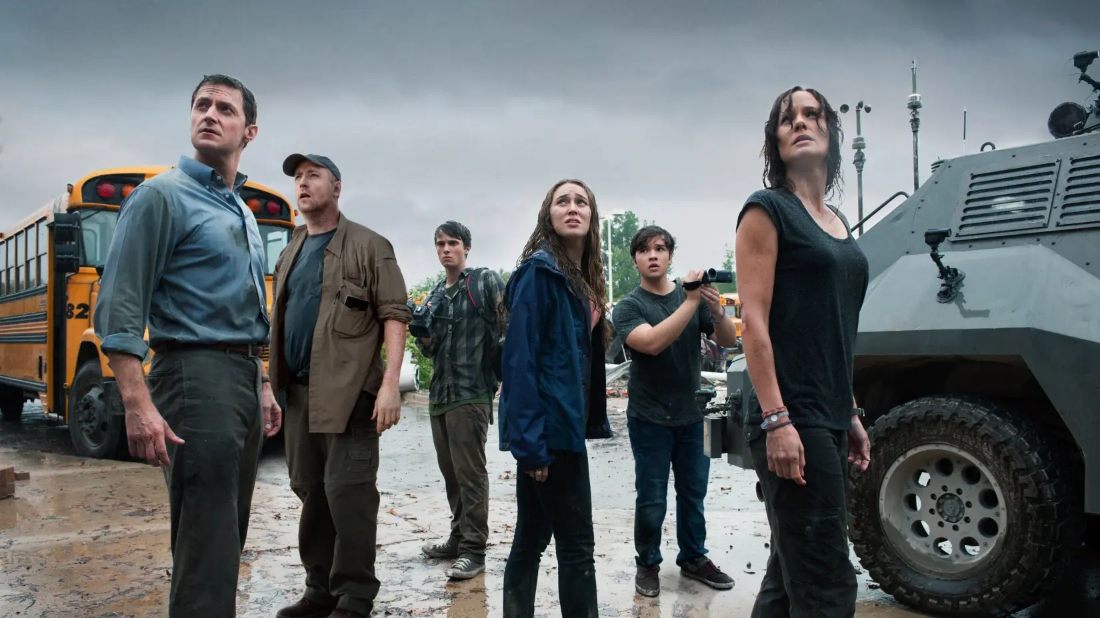Fırtınanın İçinde (Into the Storm) izlemek için tıklayınız.