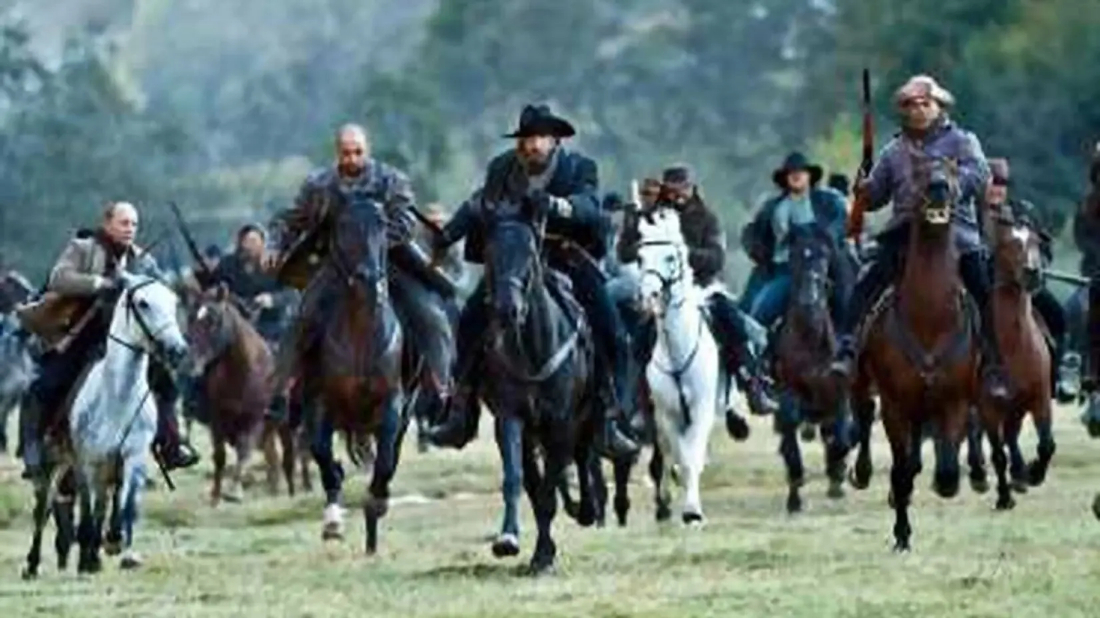 Hatfields and McCoys: Bad Blood (Hatfields and McCoys: Bad Blood) izlemek için tıklayınız.