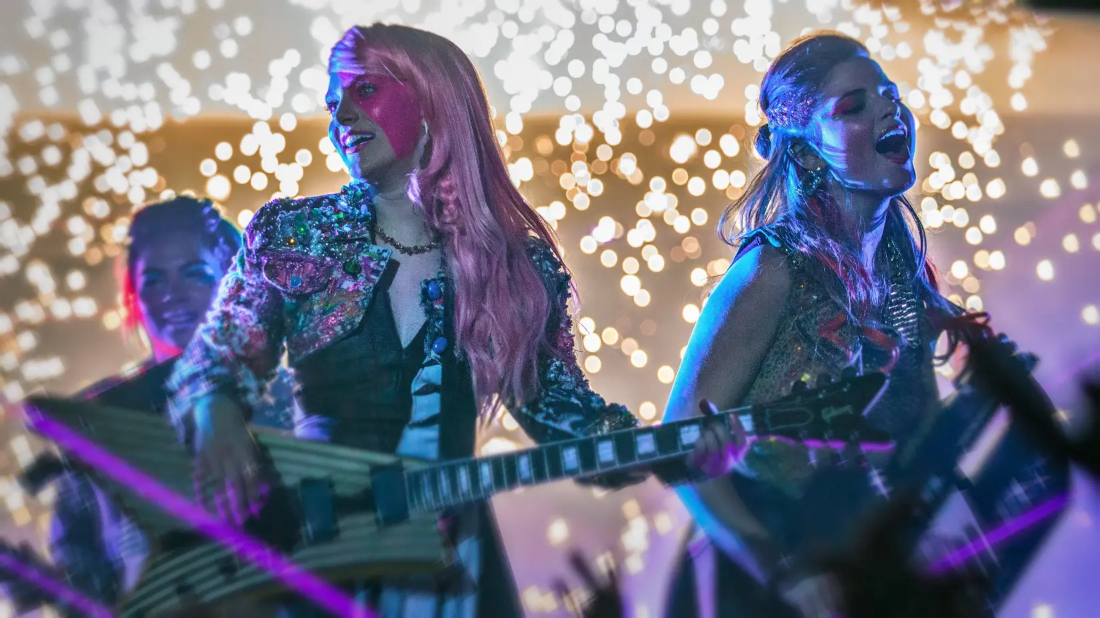 Jem and the Holograms (Jem and the Holograms) izlemek için tıklayınız.