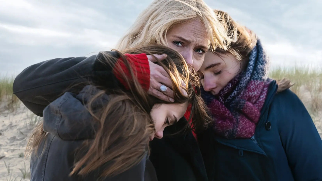 Kayıp Kızlar (Lost Girls) izlemek için tıklayınız.