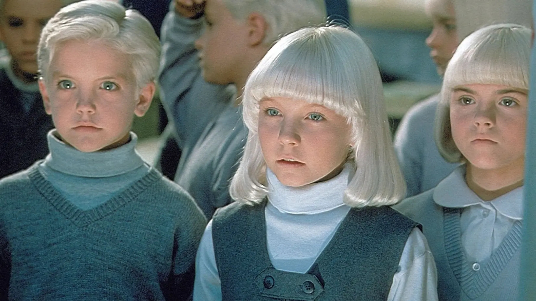 Lanetliler Kasabası (Village of the Damned) izlemek için tıklayınız.