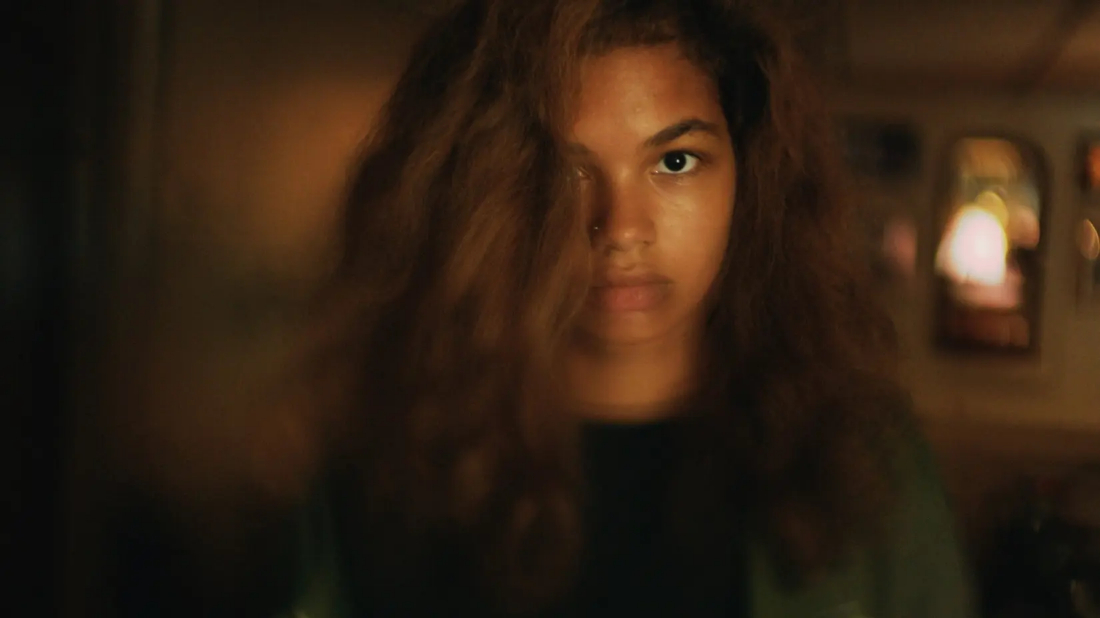 Madeline Madeline'i Oynuyor (Madeline's Madeline) izlemek için tıklayınız.