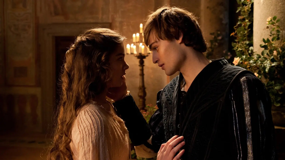 Romeo & Juliet (Romeo & Juliet) izlemek için tıklayınız.