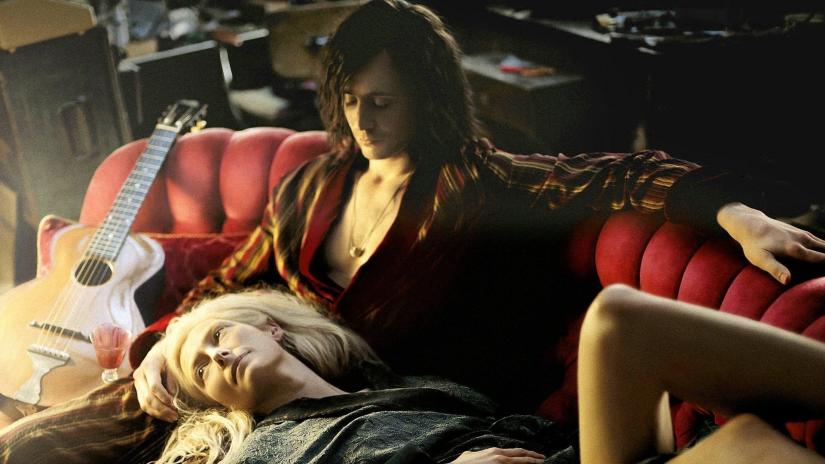 Sadece Aşıklar Hayatta Kalır (Only Lovers Left Alive) izlemek için tıklayınız.