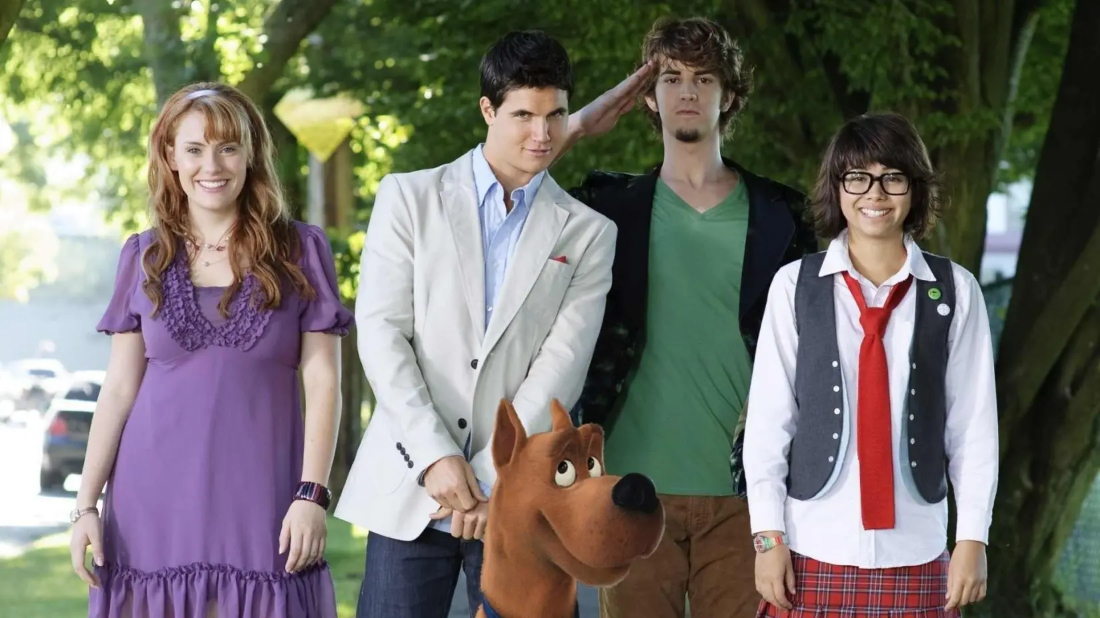 Scooby-Doo!: Gizem Başlıyor (Scooby-Doo! The Mystery Begins) izlemek için tıklayınız.