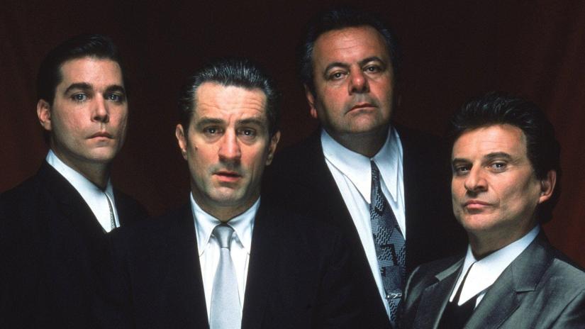 Sıkı Dostlar (Goodfellas) izlemek için tıklayınız.