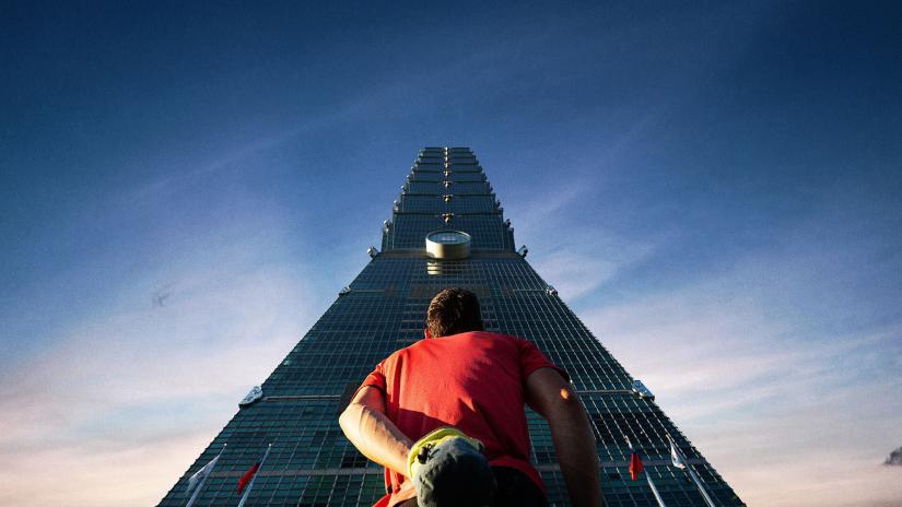 Skyscraper Live (Skyscraper Live) izlemek için tıklayınız.