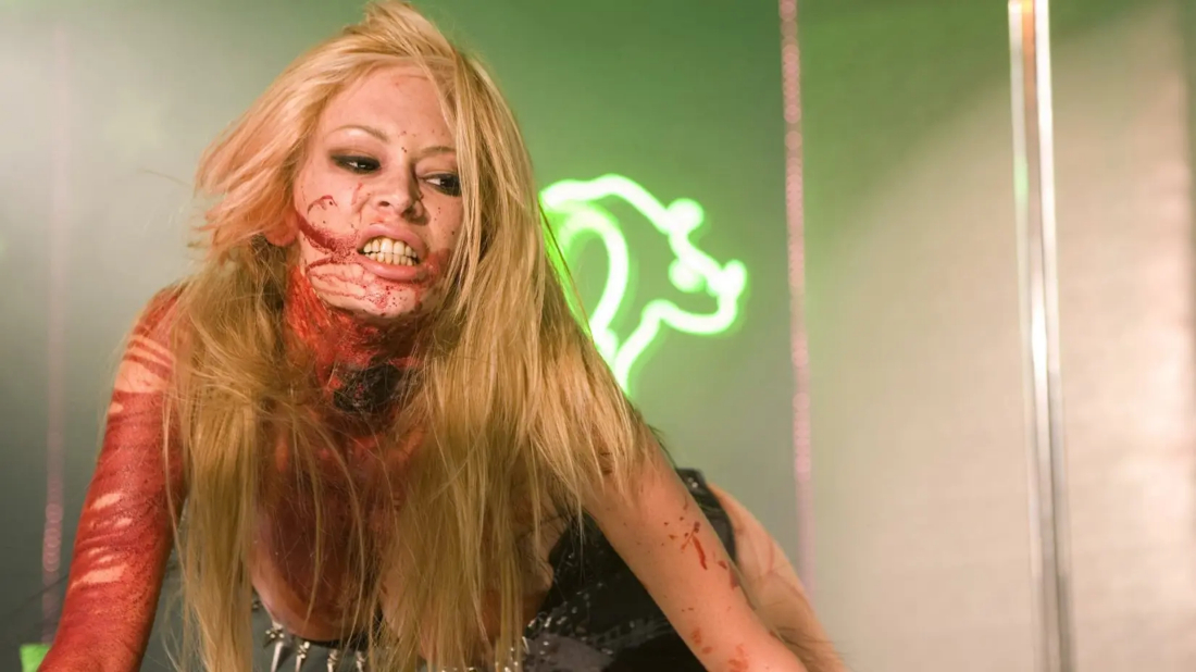 Zombie Strippers! (Zombie Strippers!) izlemek için tıklayınız.