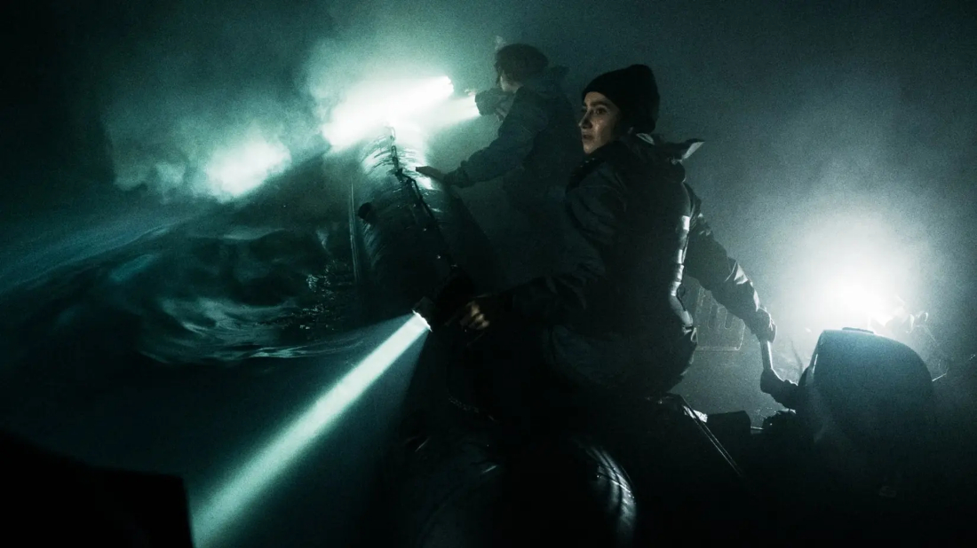 Suda Ölüm (Dead in the Water) izlemek için tıklayınız.