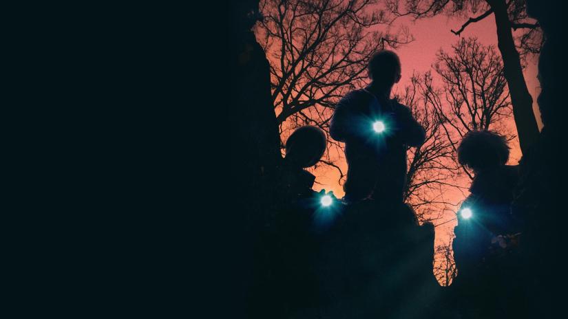 Super Dark Times (Super Dark Times) izlemek için tıklayınız.