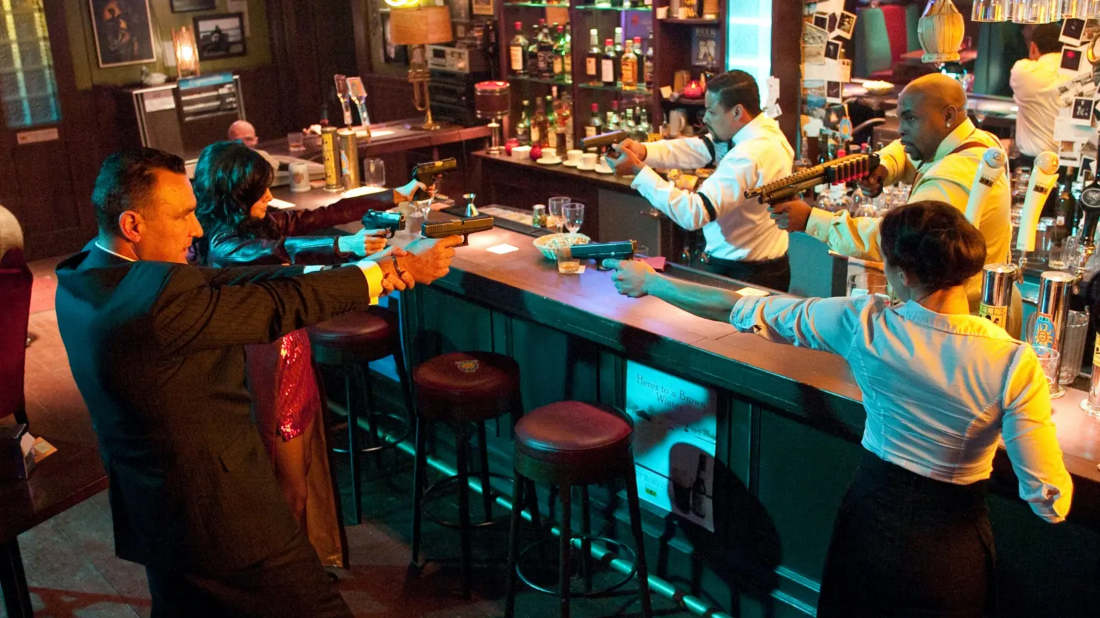 Tehlikeli Aslar 2: Katilin Çemberi (Smokin' Aces 2: Assassins' Ball) izlemek için tıklayınız.