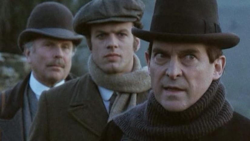 The Hound of the Baskervilles (The Hound of the Baskervilles) izlemek için tıklayınız.