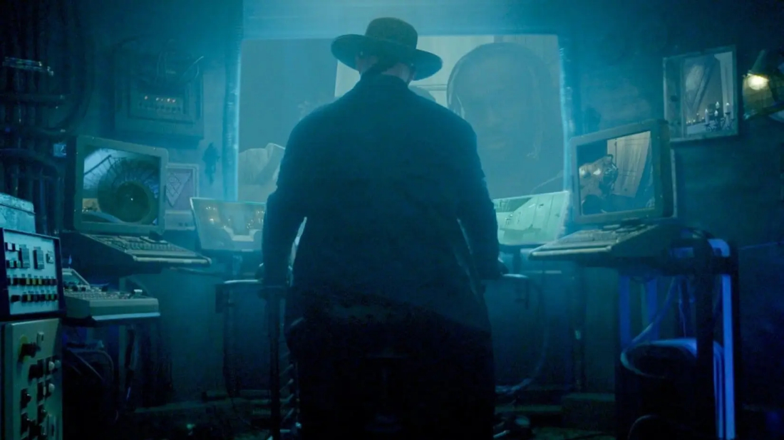 Undertaker: Lanetli Evden Kaçış (Escape the Undertaker) izlemek için tıklayınız.