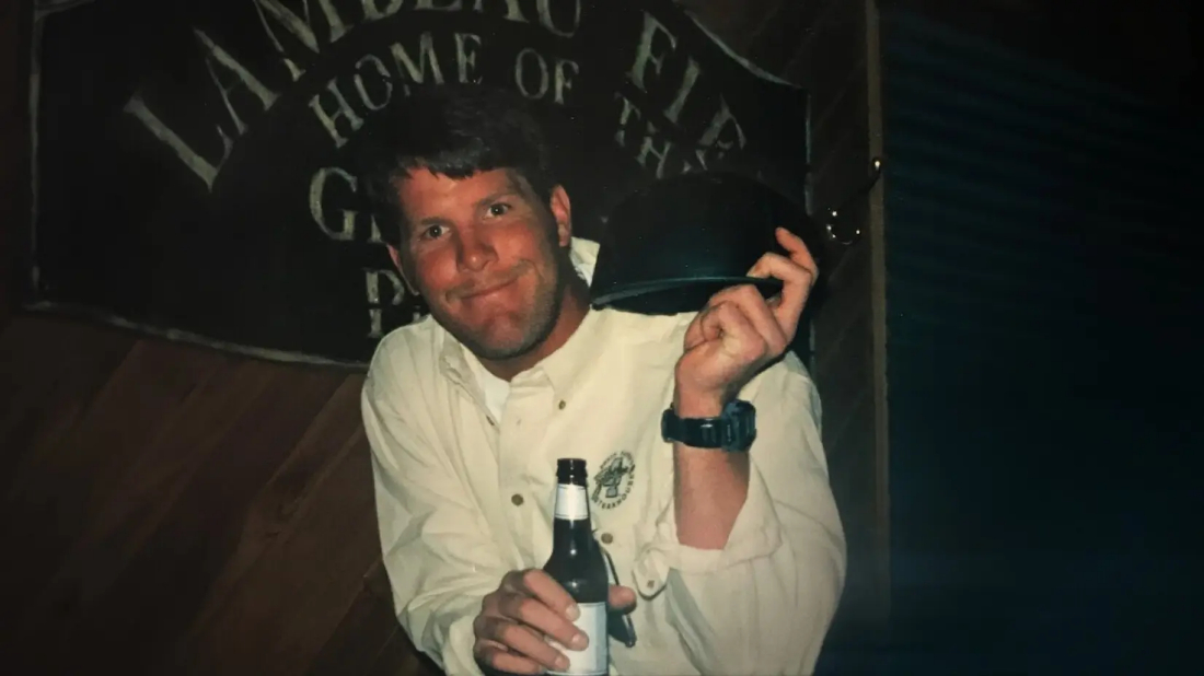 Untold: The Fall of Favre (Untold: The Fall of Favre) izlemek için tıklayınız.