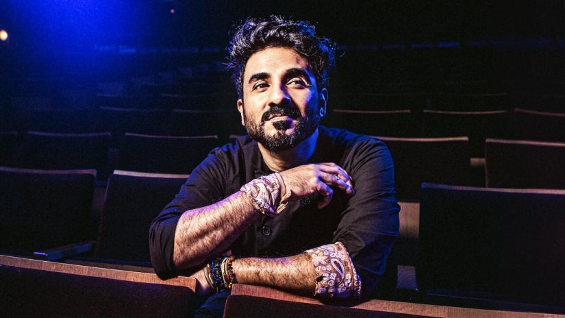 Vir Das: Landing (Vir Das: Landing) izlemek için tıklayınız.
