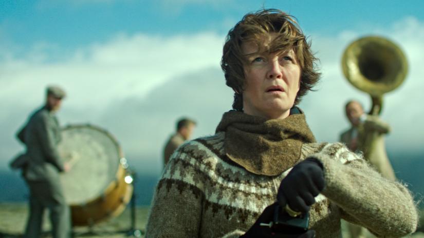 Woman at War (Kona fer í stríð) izlemek için tıklayınız.