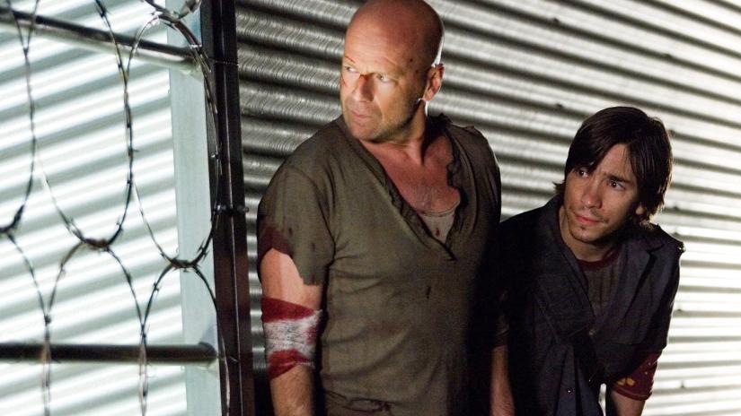 Zor Ölüm 4: Özgür Yaşa veya Zor Öl (Live Free or Die Hard) izlemek için tıklayınız.