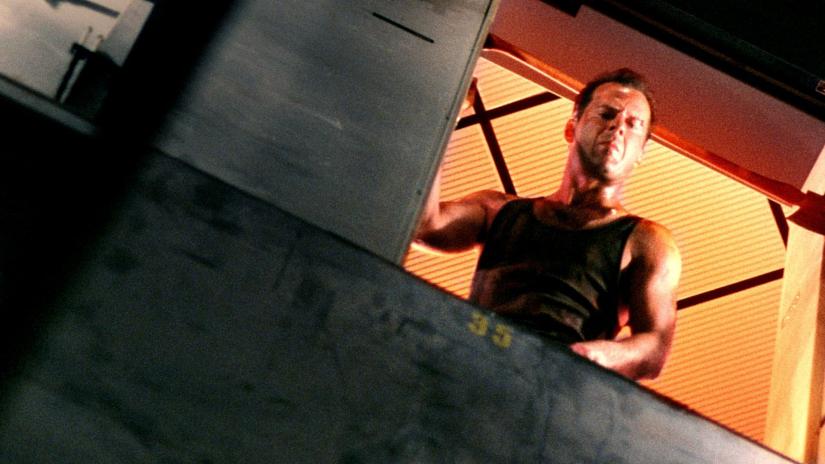 Zor Ölüm (Die Hard) izlemek için tıklayınız.
